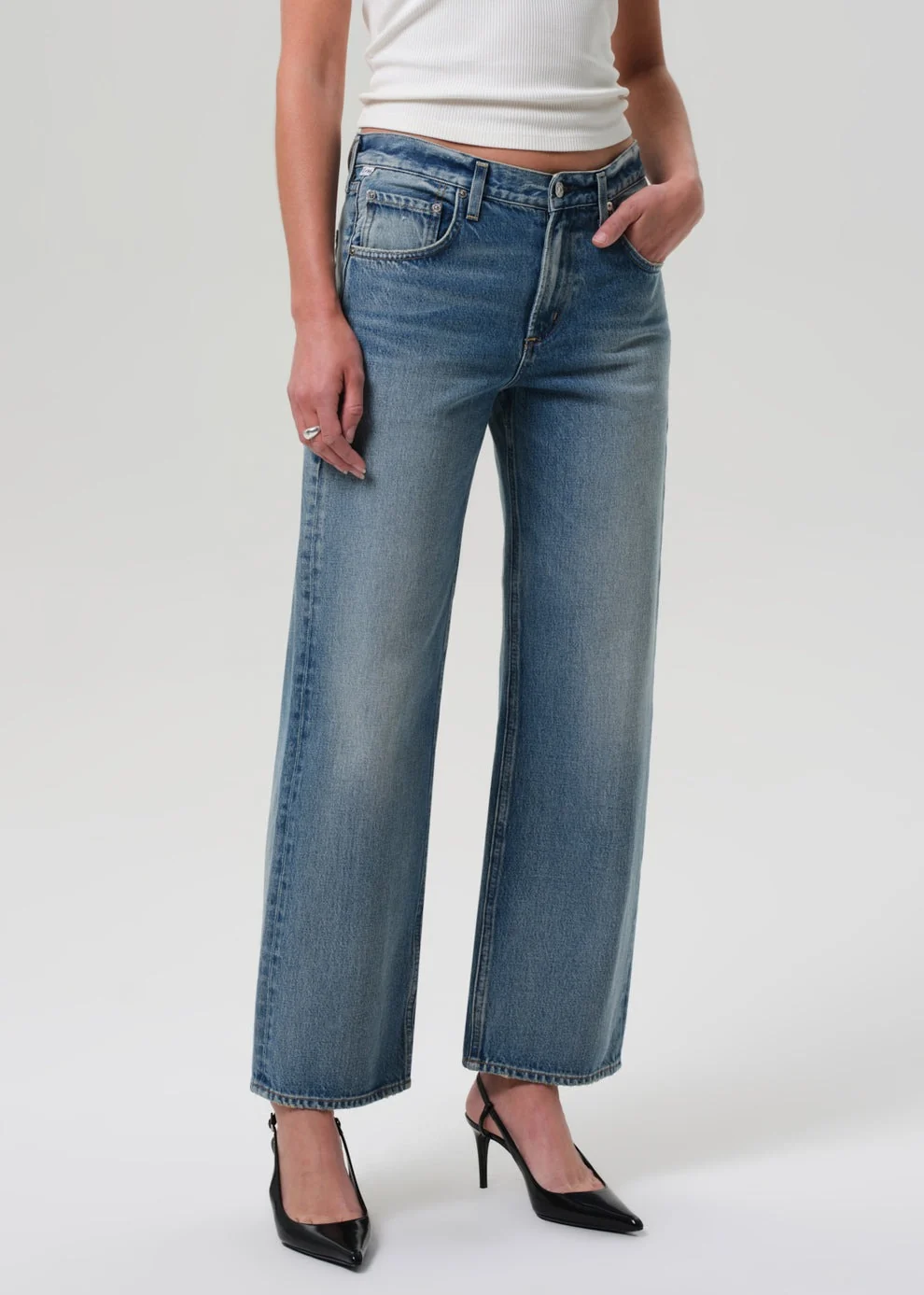 Bijou Mid Rise Straight Leg Lindz Jean